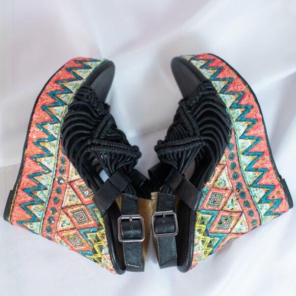 Dolce By Mojo Moxy Wild Thing Wedge Heel Macrame Platform Sandals Boho Sz 8.5 M - Picture 7 of 10